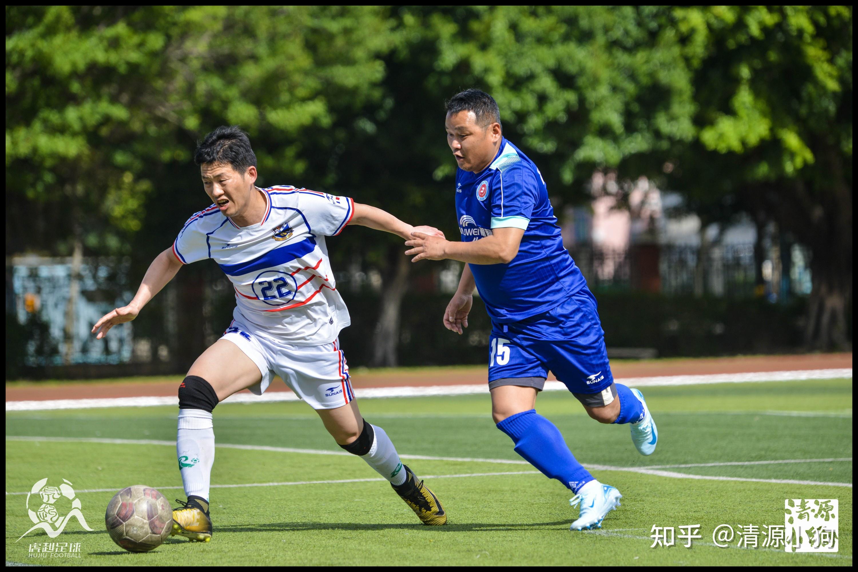 青年球员备战全力以赴，展现实力风采，掌声雷动