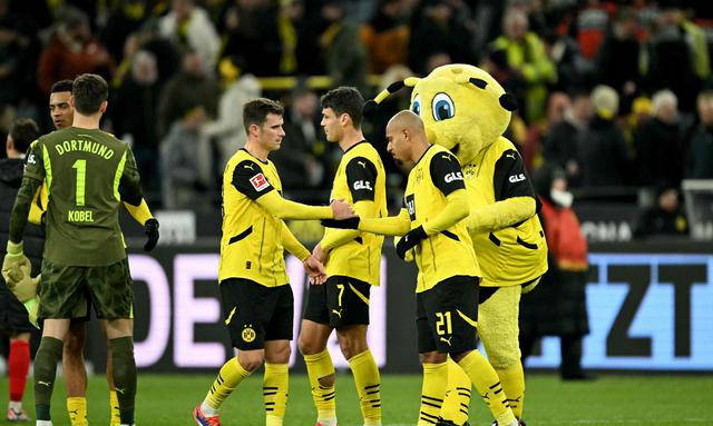 多特蒙德客场告捷，稳定排名联赛前列，引发热议