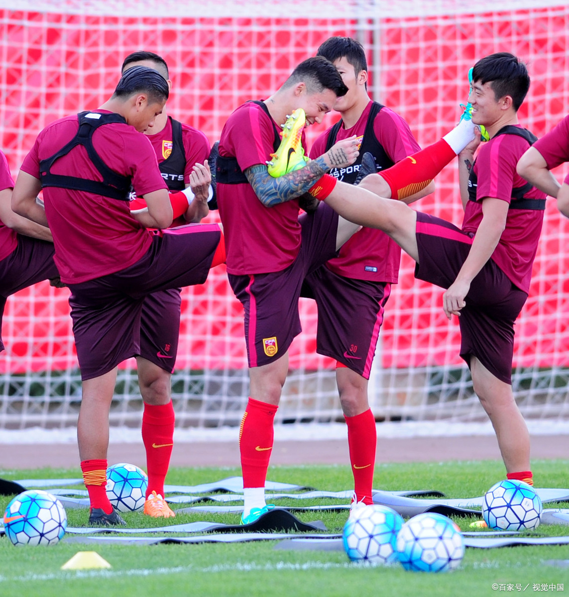 关于初中足球比赛：武汉球队击败实力派，稳步上升的信息