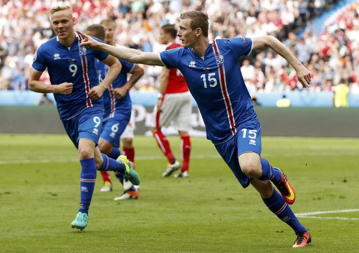 冰岛队突破重围,晋级欧洲杯正赛,势不可挡的简单介绍 冰岛队突破重围,晋级欧洲杯正赛,势不可挡的简单介绍