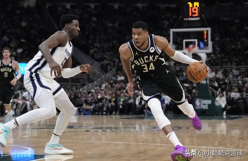 雄鹿擒拿灰熊，完成重要胜利，掌声雷动