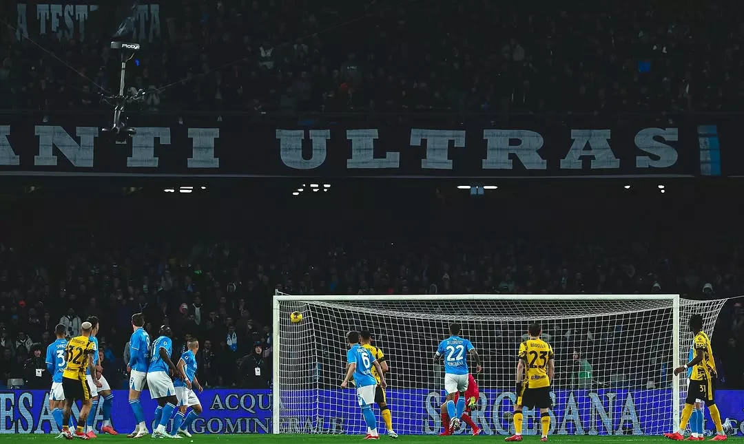 包含那不勒斯客场不敌佛罗伦萨,遗憾失利,全场震撼的词条 包含那不勒斯客场不敌佛罗伦萨,遗憾失利,全场震撼的词条