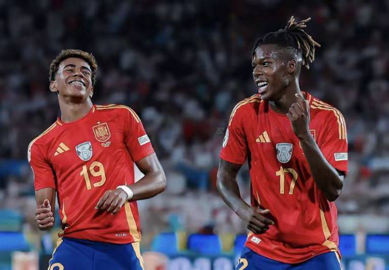 激情大战令人期待：欧国联球队表现出色，振奋人心