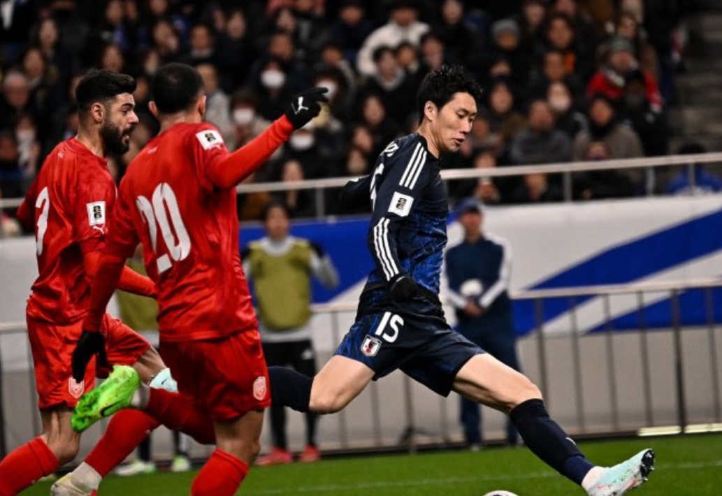 日本运动员连续败人输球，备战下一回合，士气大振的简单介绍