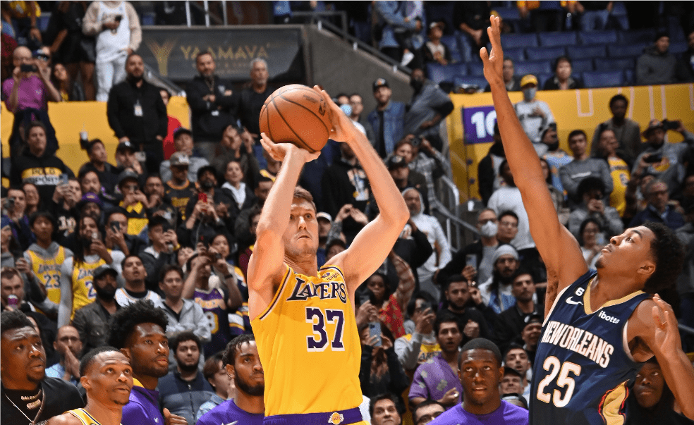 加拿大队完胜敌人,获得胜利,士气大振的简单介绍 加拿大队完胜敌人,获得胜利,士气大振的简单介绍