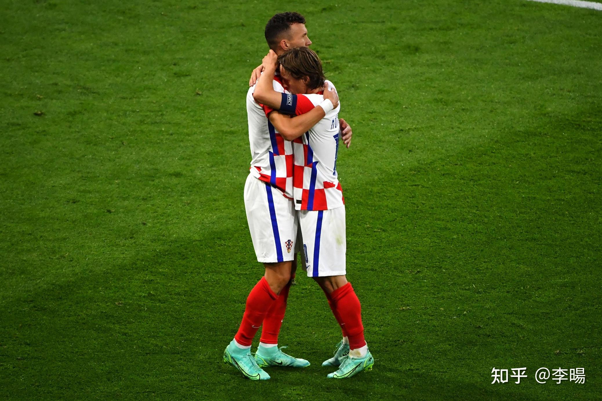 英格兰憾负苏格兰，小组出线之路凶险，全场震撼