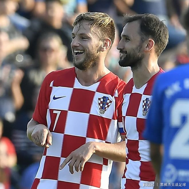 英格兰队将与克罗地亚队交锋,士气大振的简单介绍 英格兰队将与克罗地亚队交锋,士气大振的简单介绍