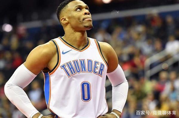 雷霆发挥出色，战胜对手实现三连胜，掌声雷动