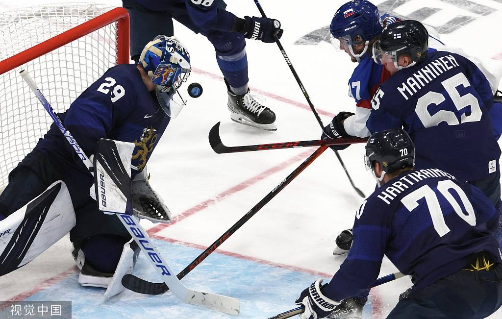 芬兰速滑选手刷新个人纪录，创造佳绩，战绩斐然