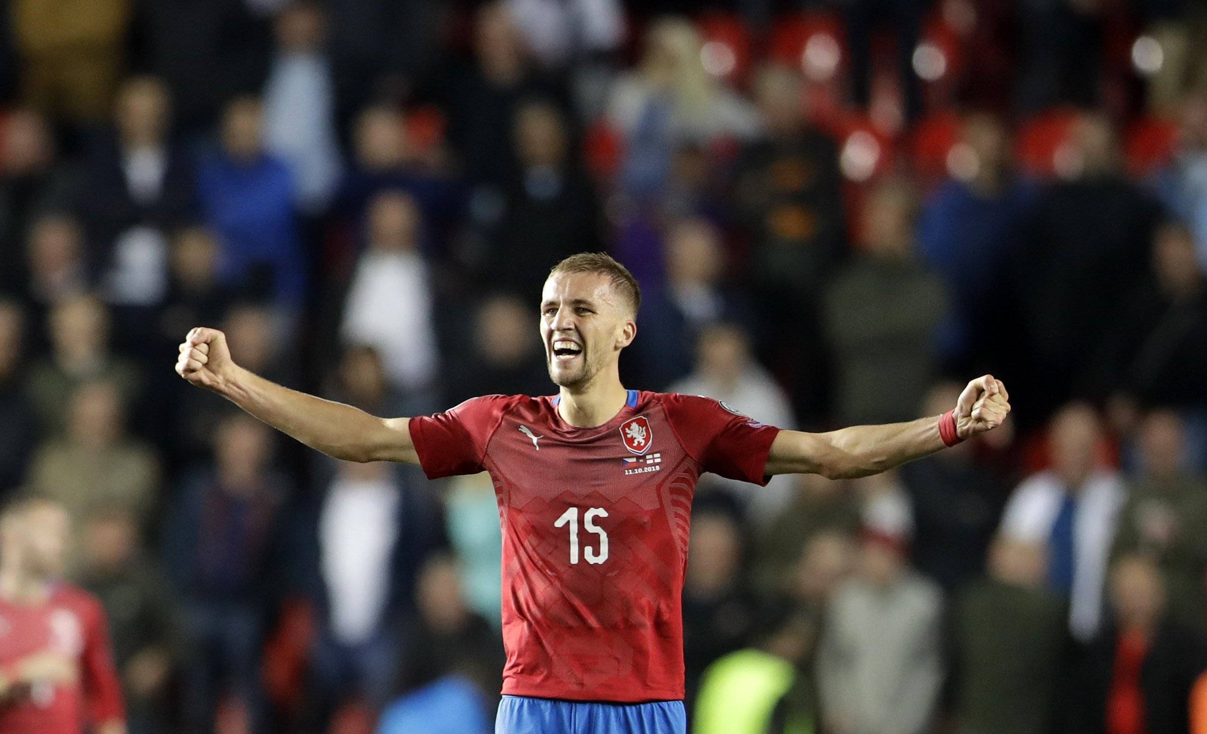 阿根廷男子篮球队大胜俄罗斯，强势晋级，稳步上升的简单介绍