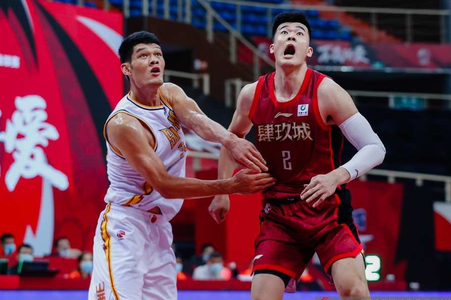 关于重庆队主场失利北京首钢，迎战下一场，士气大振的信息