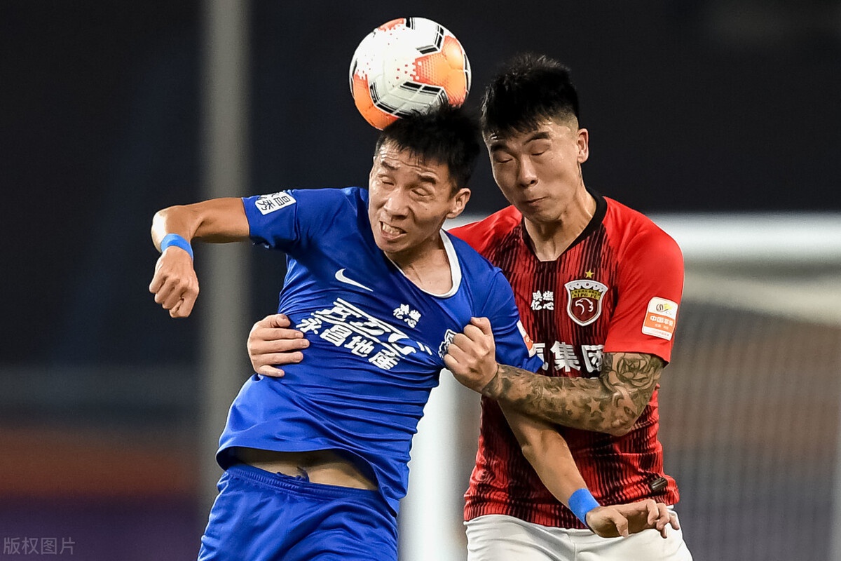 主力中卫累积黄牌停赛,球队损失惨重,士气大振的简单介绍 主力中卫累积黄牌停赛,球队损失惨重,士气大振的简单介绍