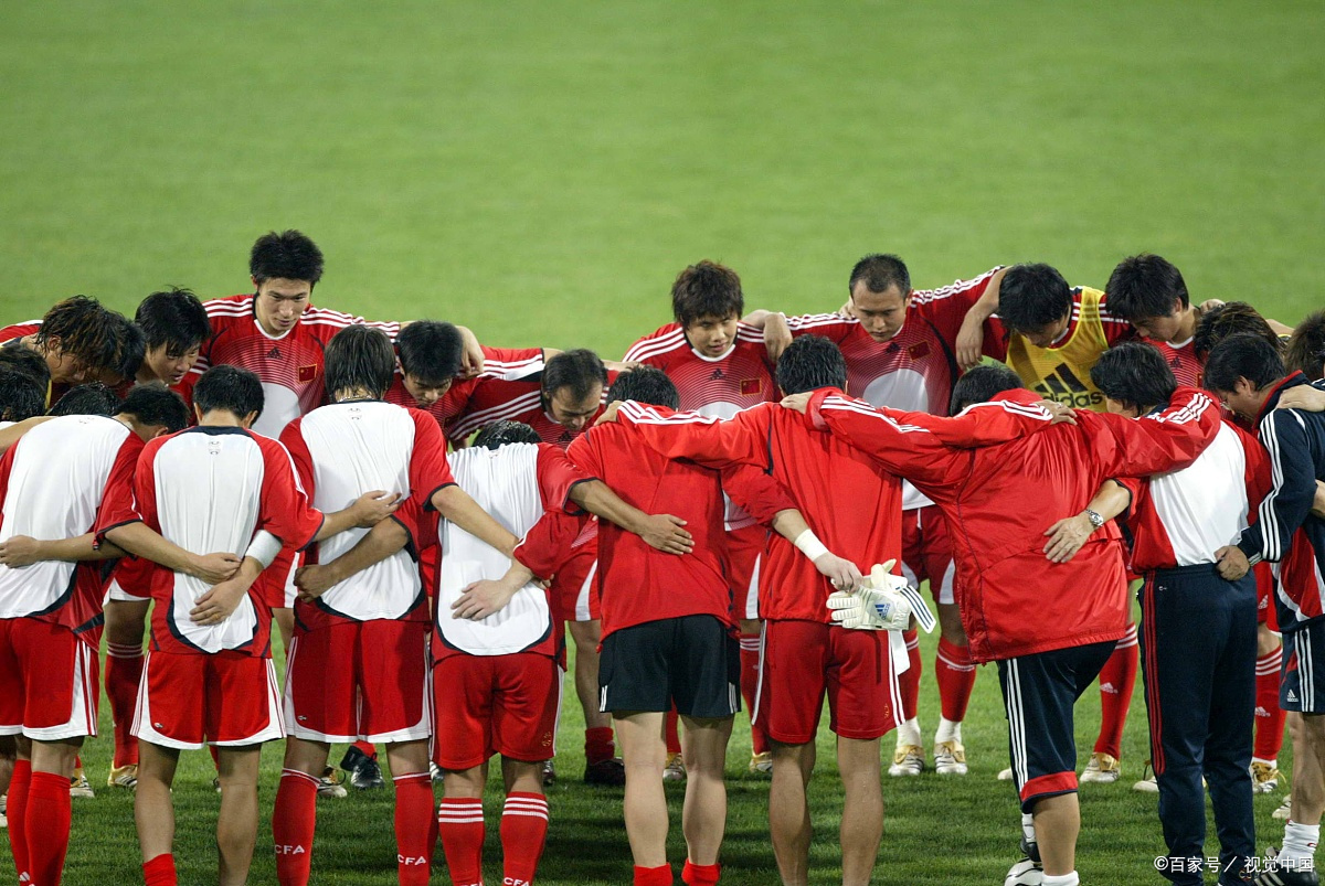 关于阿贾克斯逆袭取胜,晋级下一轮,士气大振的信息 关于阿贾克斯逆袭取胜,晋级下一轮,士气大振的信息