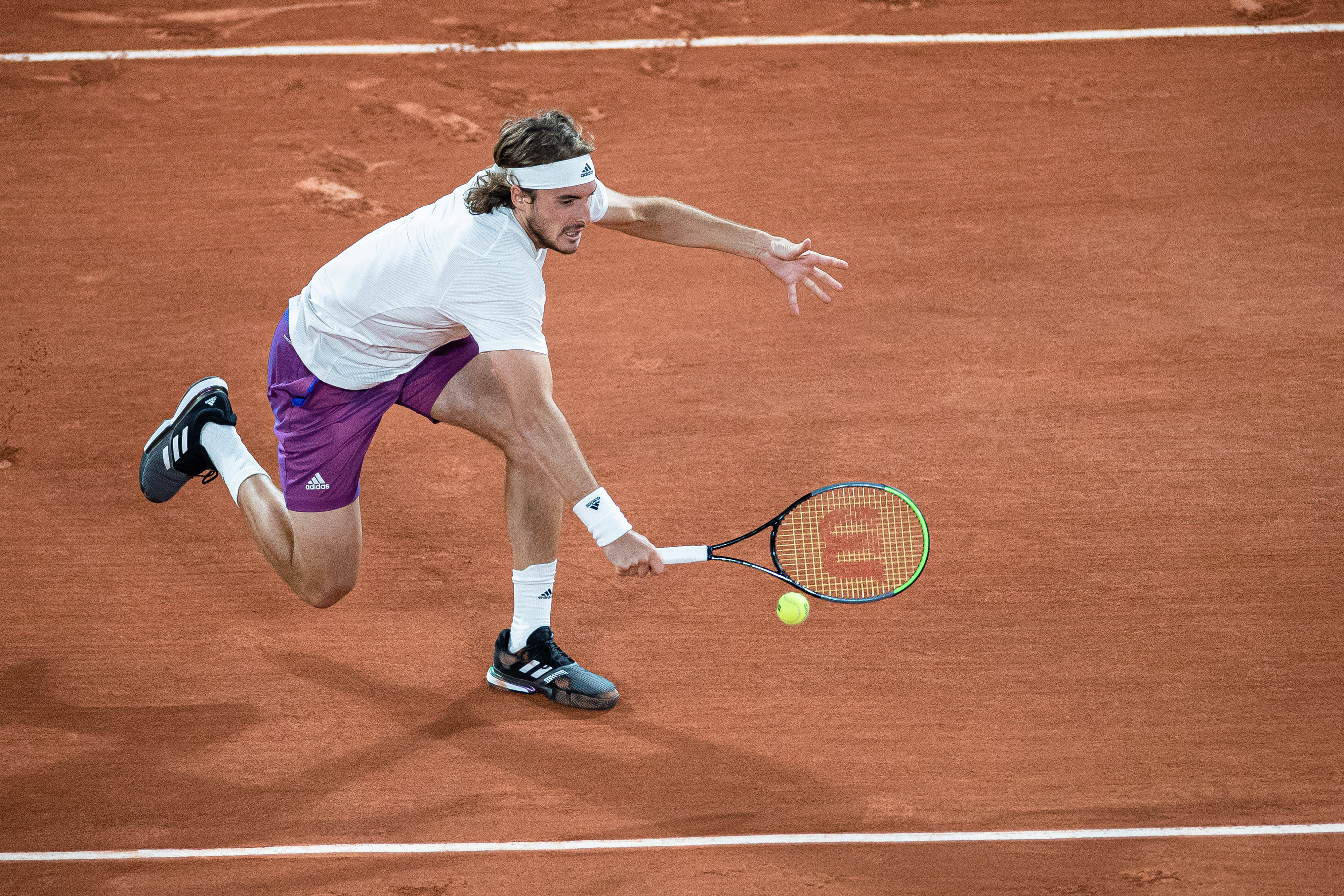 德国网球队鏖战法国网球队，西西帕斯绝境逆转