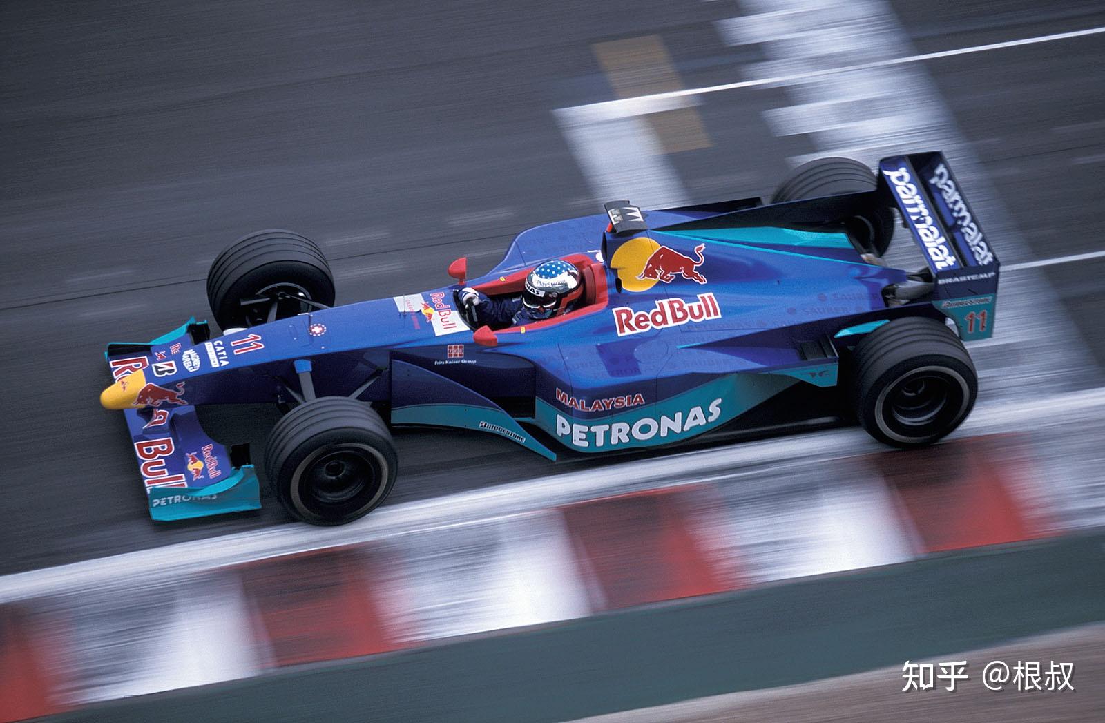 包含索伯车队逆转红牛车队，皮亚斯特里统治全场的词条