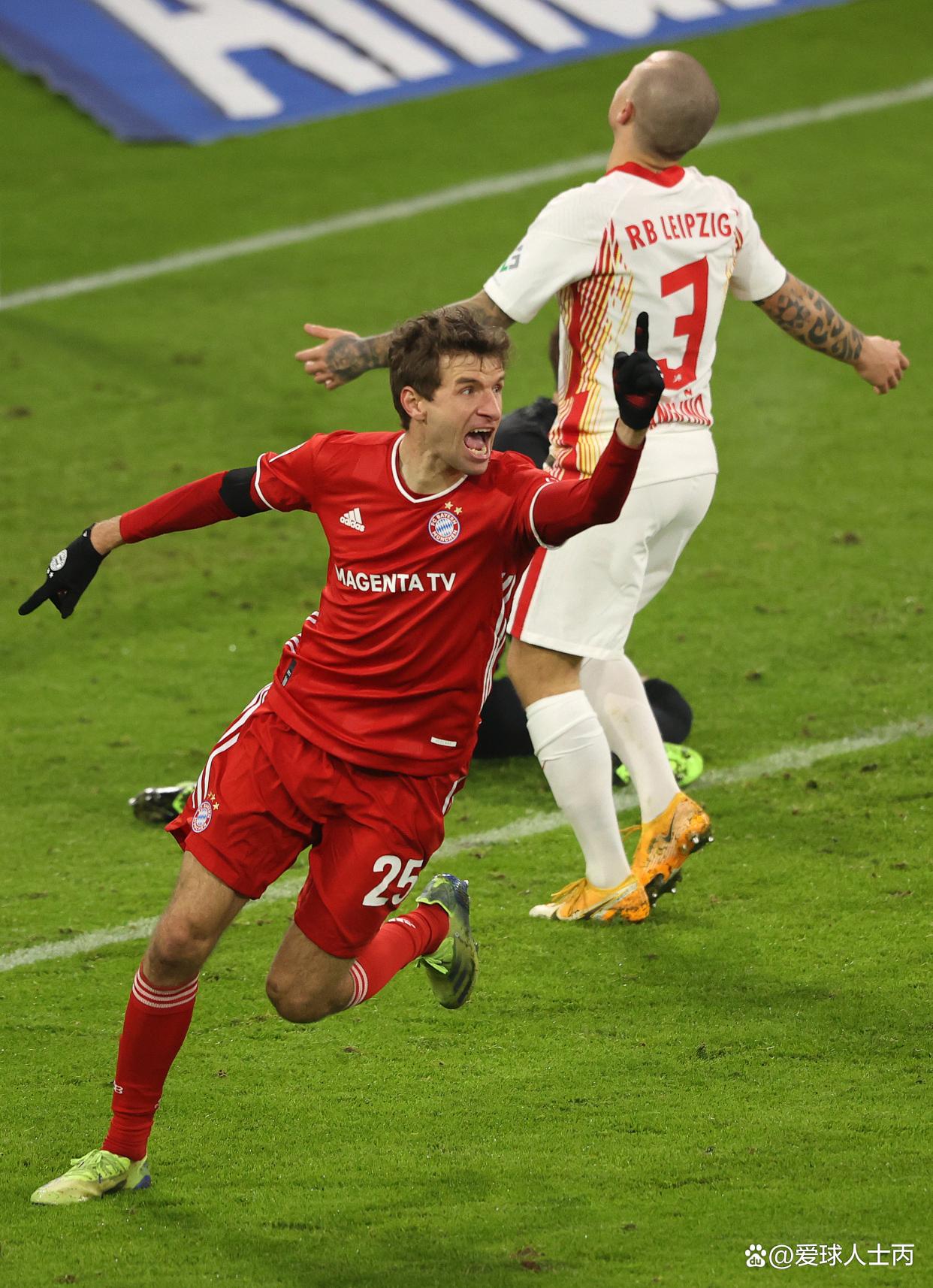 尤文翻盘乌克兰,穆勒点燃赛场 尤文翻盘乌克兰,穆勒点燃赛场