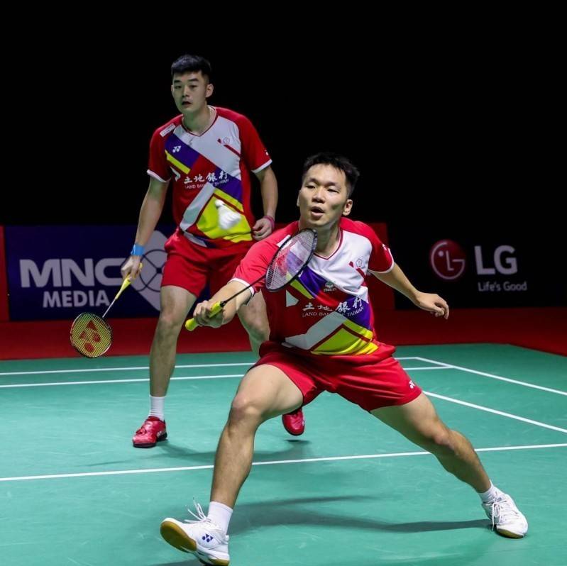 泰国队轻取印度队，安赛龙带队取胜