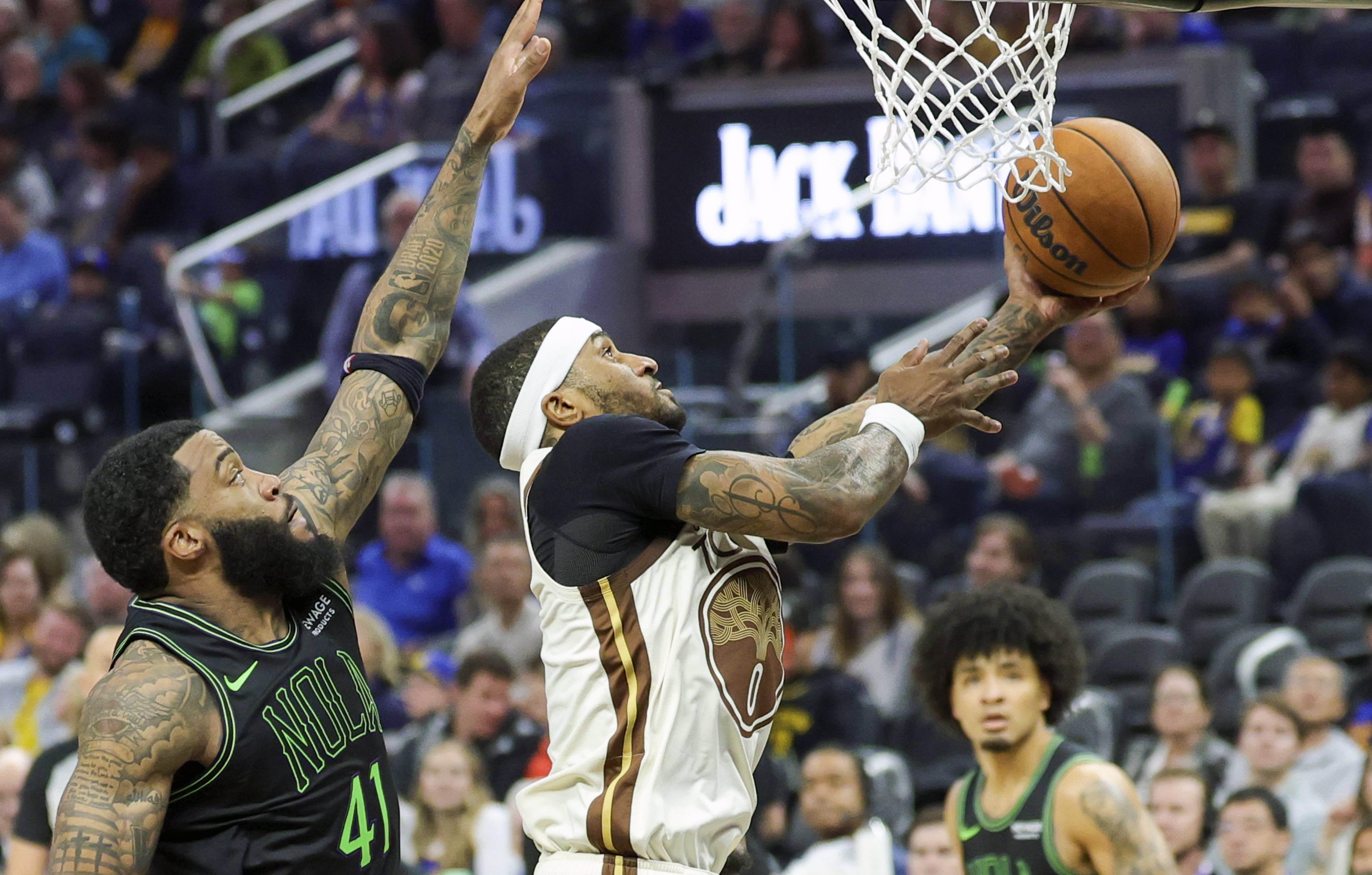 鹈鹕完胜勇士，克莱刷新纪录